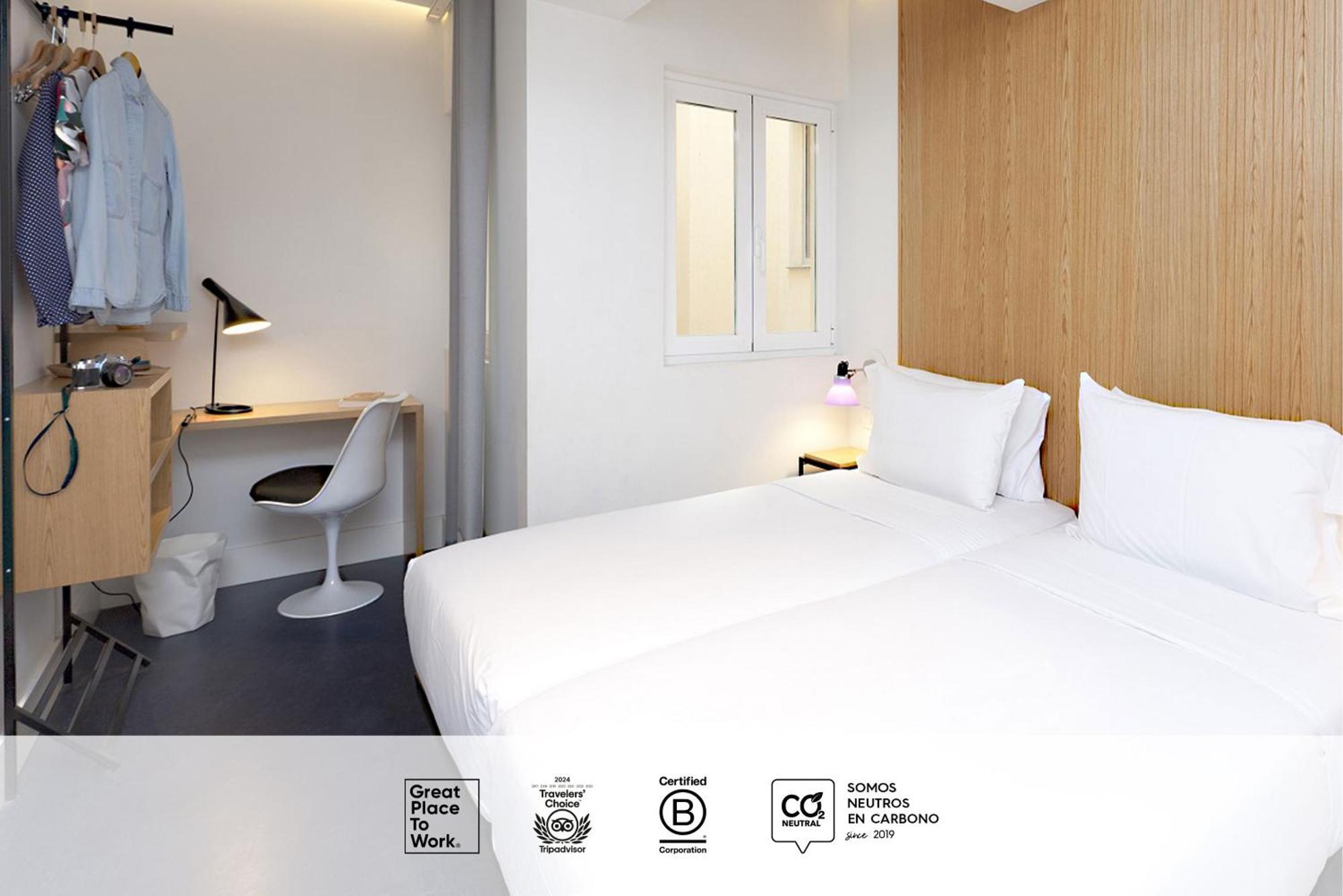 Sleep'N Atocha - B Corp Certified Hotel Madrid Exterior photo