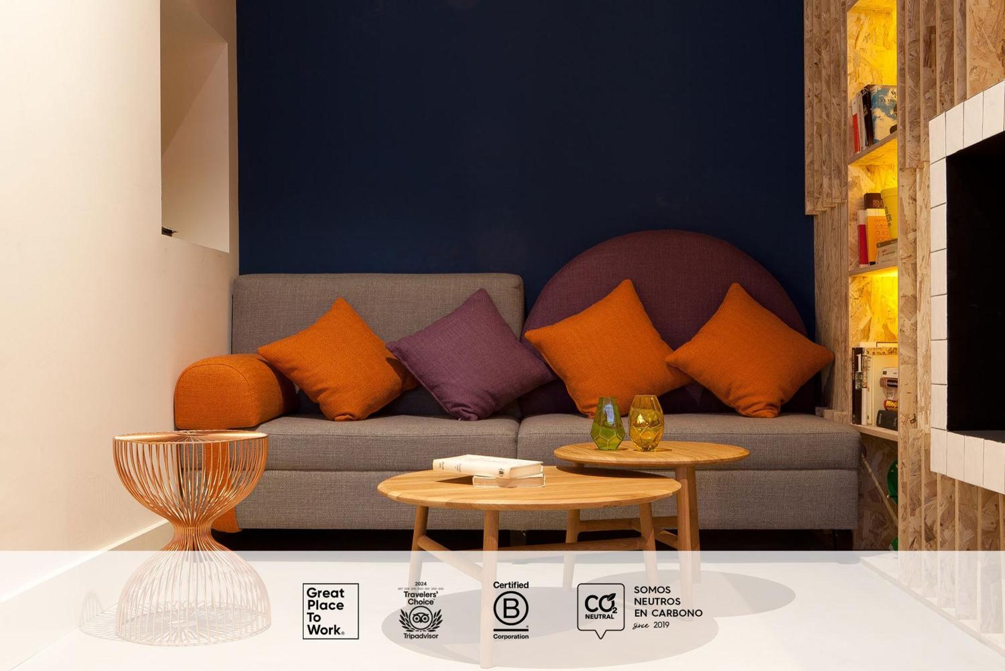 Sleep'N Atocha - B Corp Certified Hotel Madrid Exterior photo